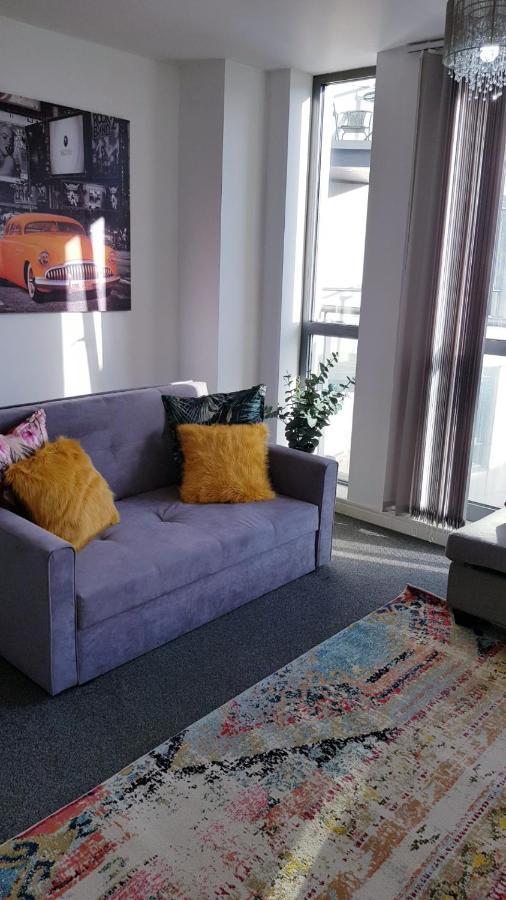 City Centre 1 Bed Apartment With Free On Site Parking With Cctv By Lets Relocations برمنغهام المظهر الخارجي الصورة