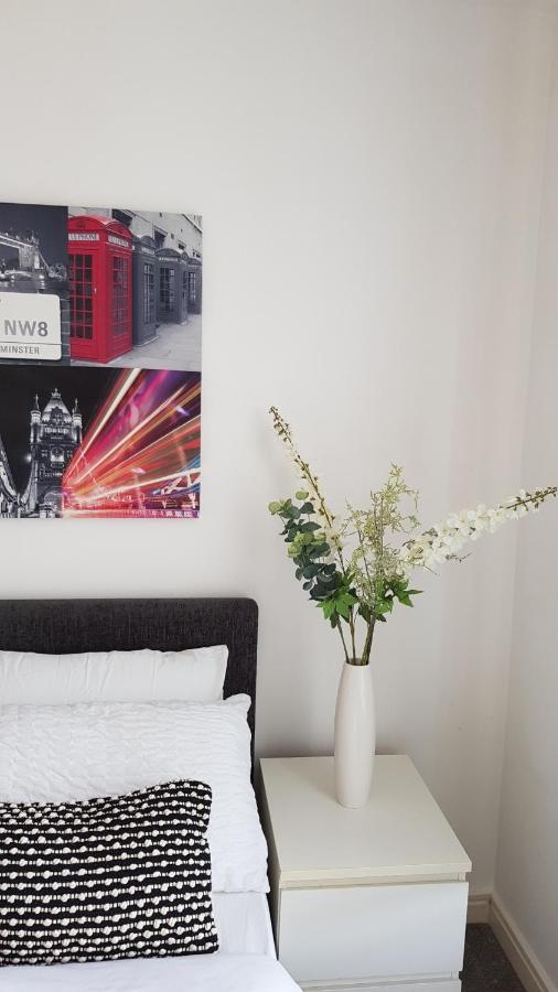 City Centre 1 Bed Apartment With Free On Site Parking With Cctv By Lets Relocations برمنغهام المظهر الخارجي الصورة