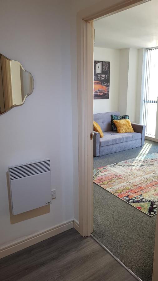 City Centre 1 Bed Apartment With Free On Site Parking With Cctv By Lets Relocations برمنغهام المظهر الخارجي الصورة