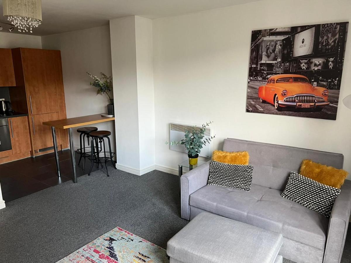City Centre 1 Bed Apartment With Free On Site Parking With Cctv By Lets Relocations برمنغهام المظهر الخارجي الصورة